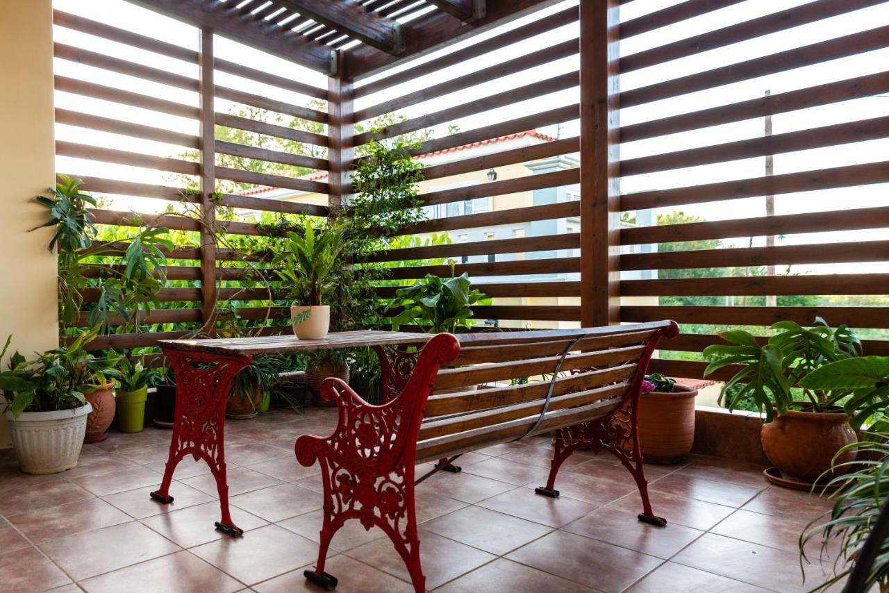 Giovanni Mare Kourouta Exterior photo
