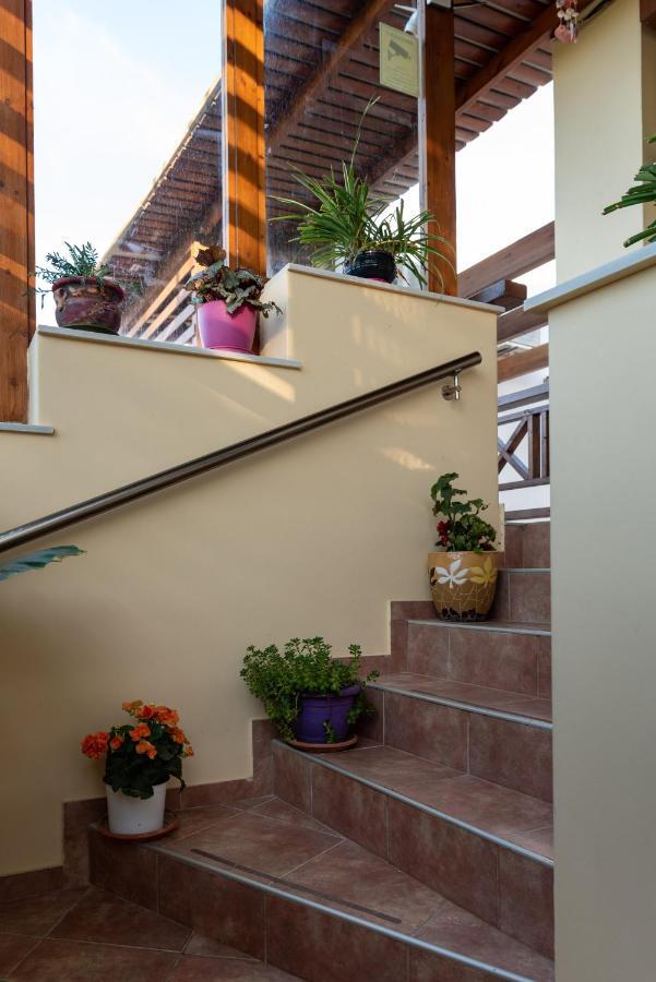Giovanni Mare Kourouta Exterior photo